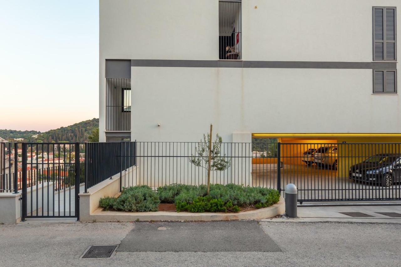 Crown Apartments - Diamond Studio Dubrovnik Exterior photo